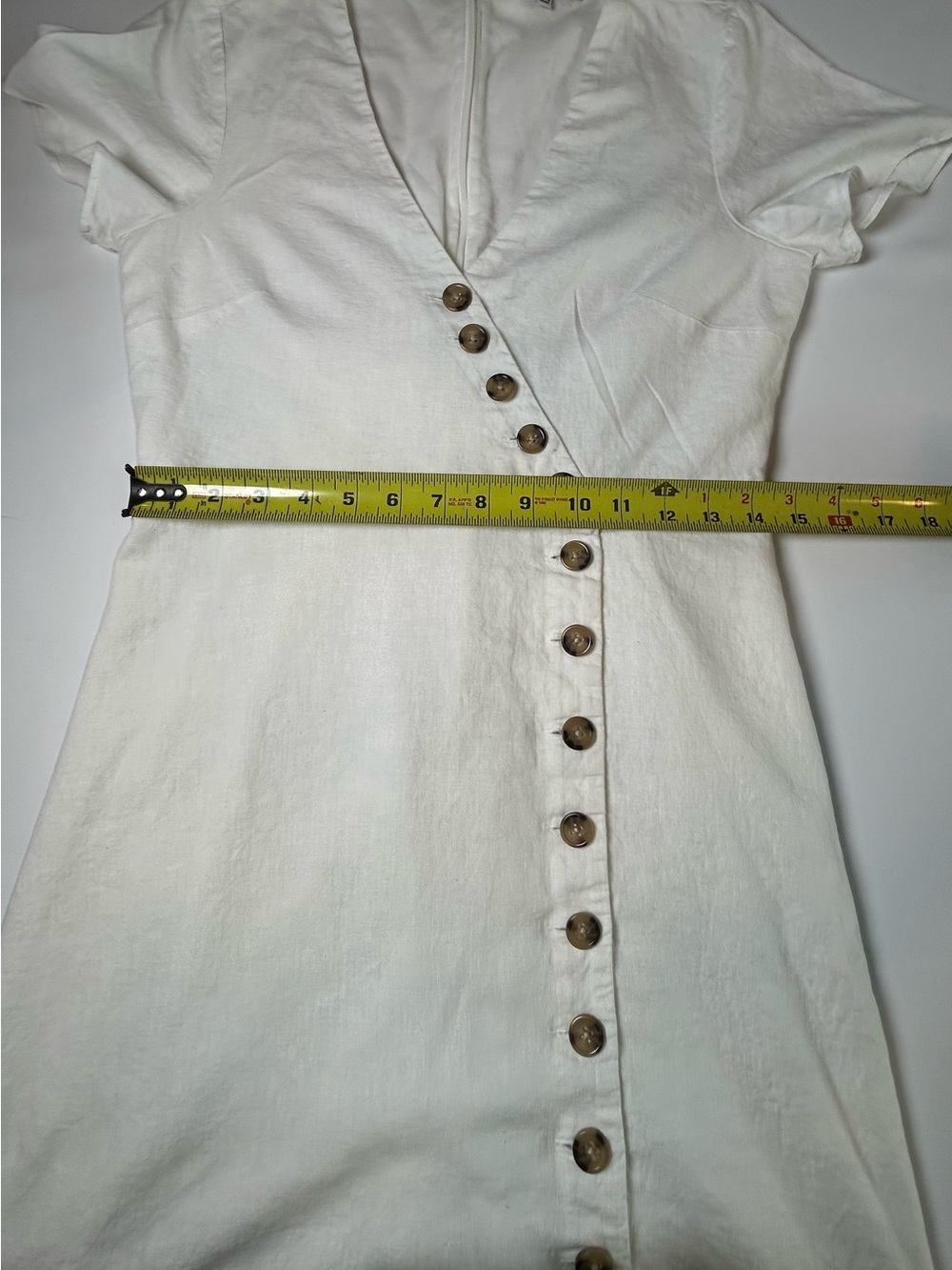 Madewell White linen blend Button-Front V-Neck Midi Dress short sleeve size 4 - Picture 12 of 14